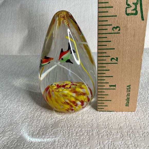 Vintage Murano Egg Shape Fish Millefiori Hand Blown Glass Unsigned Paperweight - Picture 8 of 12